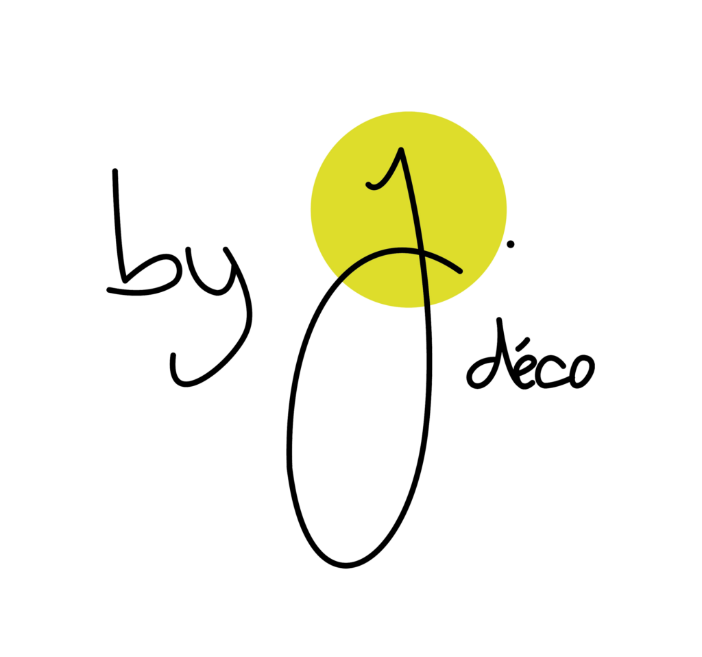 Logo by j. déco