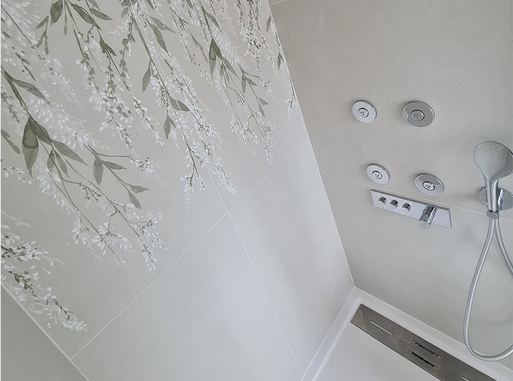 salle de bains salle d'eau conseils accompagnement décoration créations d'univers papier peint sur mesure design by j déco rennes Gévezé